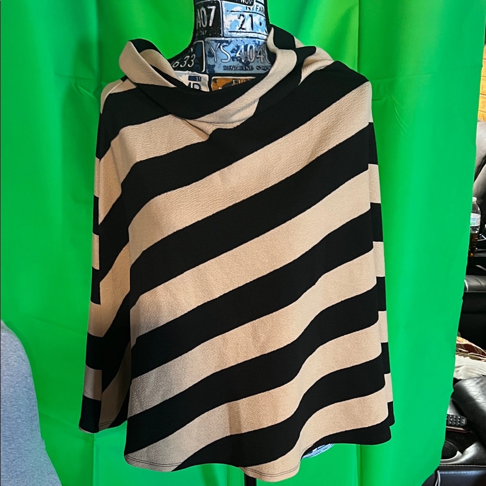 LuLaRoe Black and Beige Striped Poncho